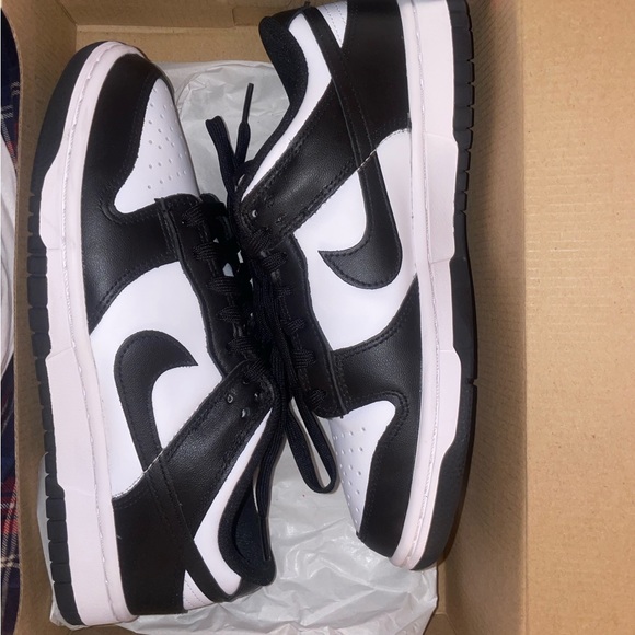 Panda Dunks! - Picture 1 of 2